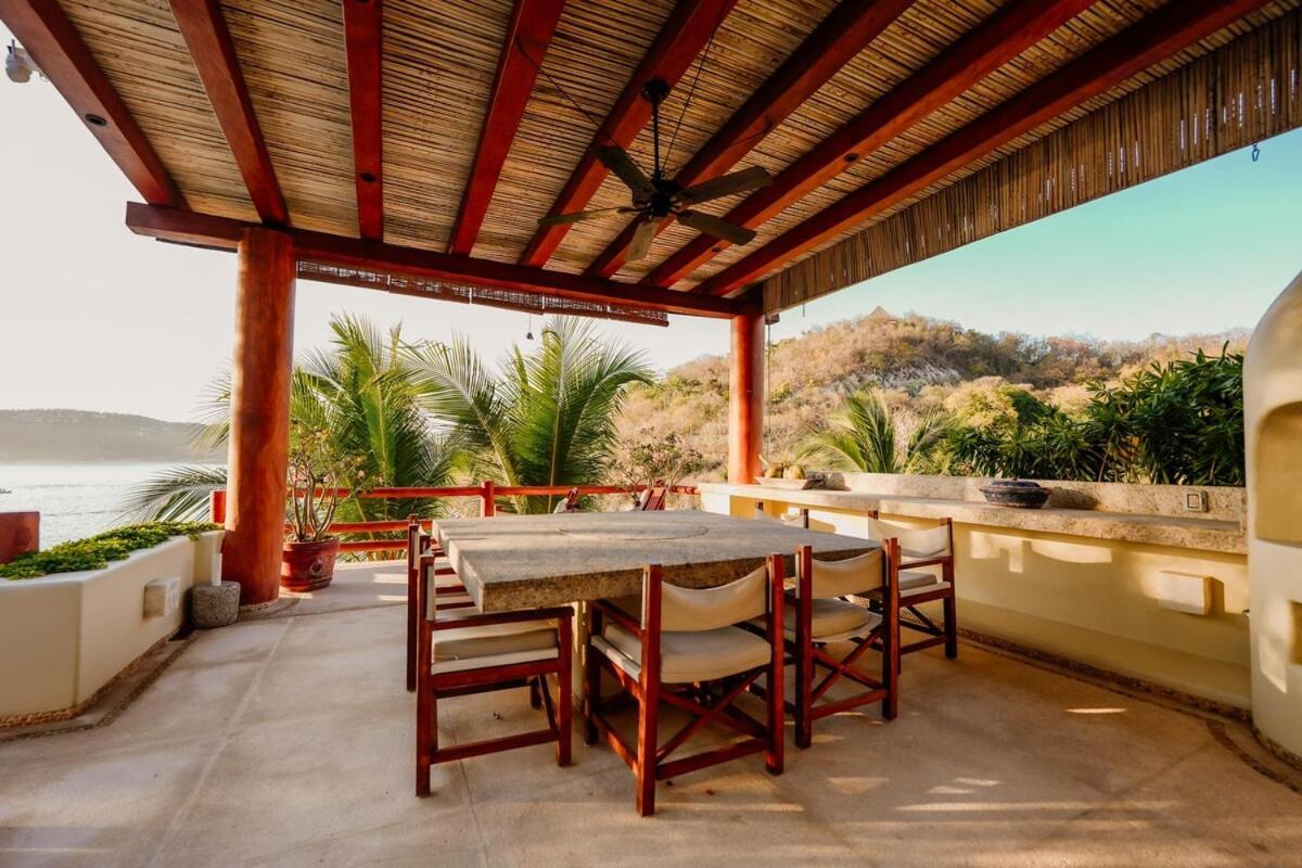 Dream Villa With Private Beach And Catering Сиуатанехо Экстерьер фото