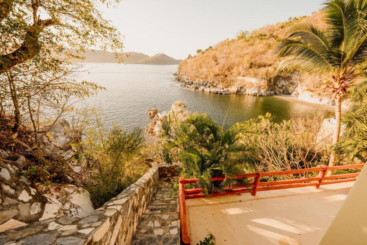 Dream Villa With Private Beach And Catering Сиуатанехо Экстерьер фото
