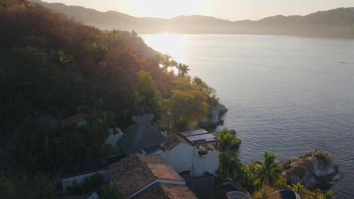 Dream Villa With Private Beach And Catering Сиуатанехо Экстерьер фото