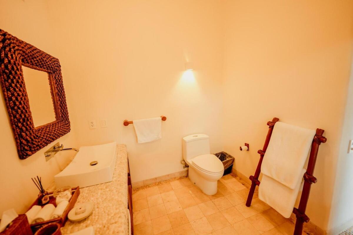 Dream Villa With Private Beach And Catering Сиуатанехо Экстерьер фото