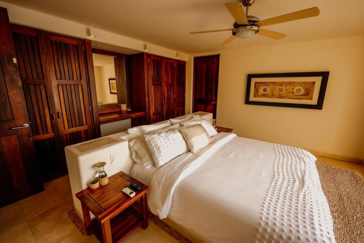 Dream Villa With Private Beach And Catering Сиуатанехо Экстерьер фото
