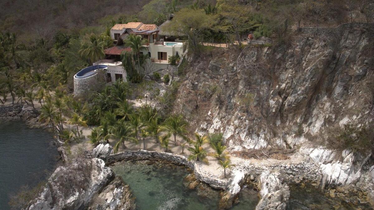 Dream Villa With Private Beach And Catering Сиуатанехо Экстерьер фото