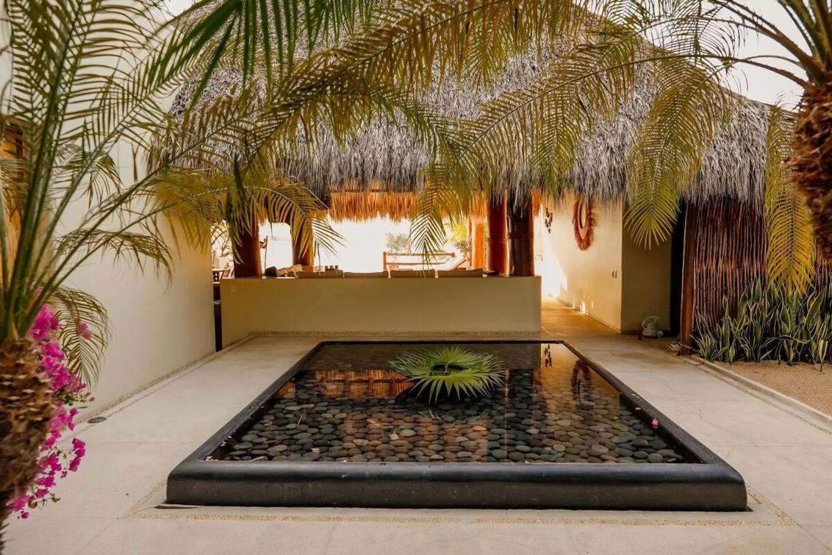 Dream Villa With Private Beach And Catering Сиуатанехо Экстерьер фото